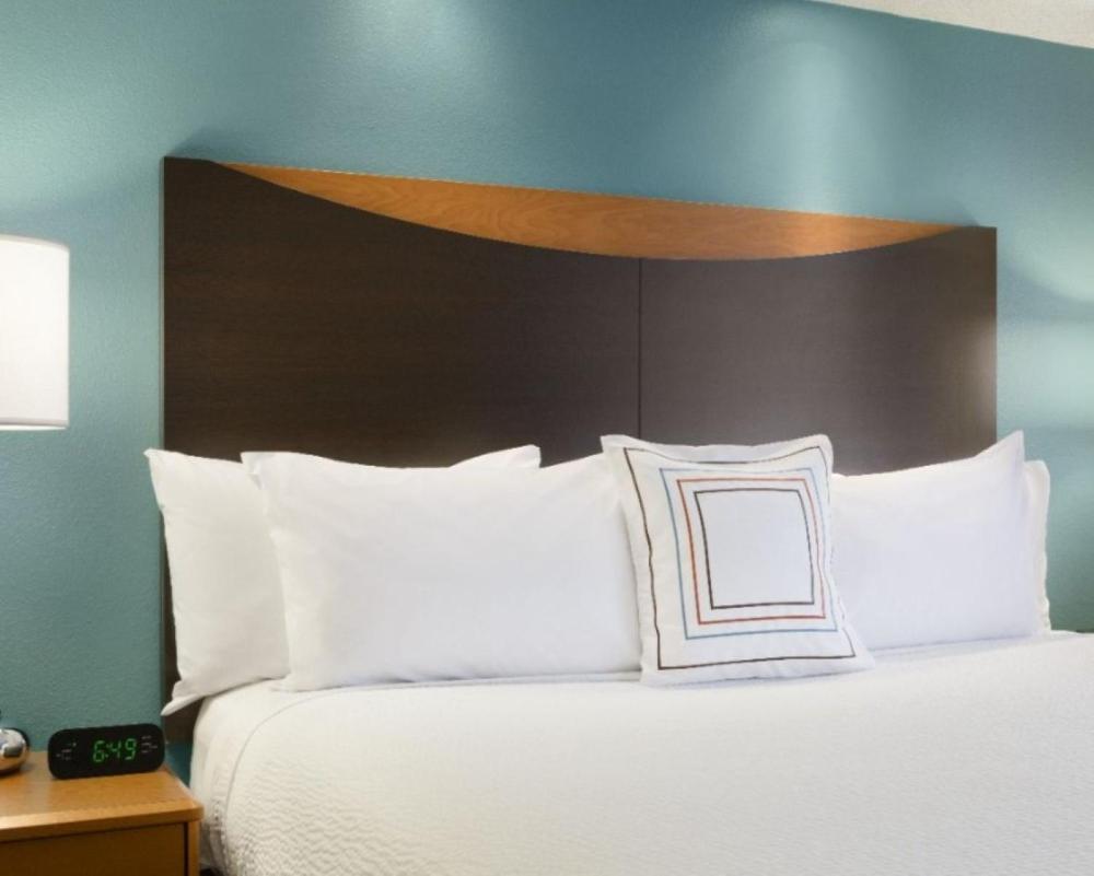 Fairfield Inn & Suites Peru